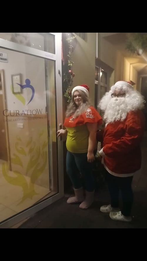 🎅 Nasz zaprzyjaźniony Mikołaj odwiedził pensjonariuszy 🎁