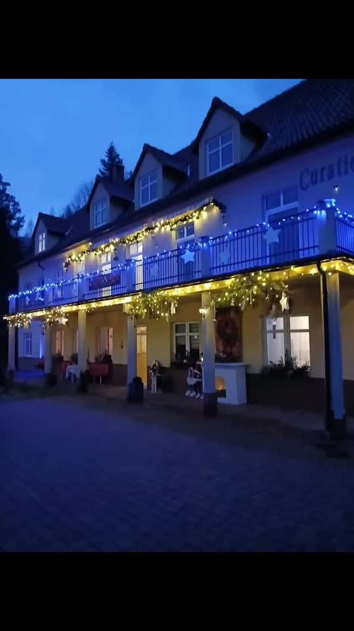 Życzenia świąteczne i noworoczne 2025 🎄