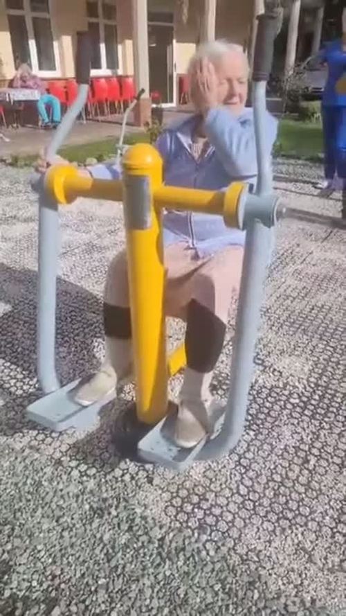 Pani Ania łączy przyjemne z pożytecznym 💚
